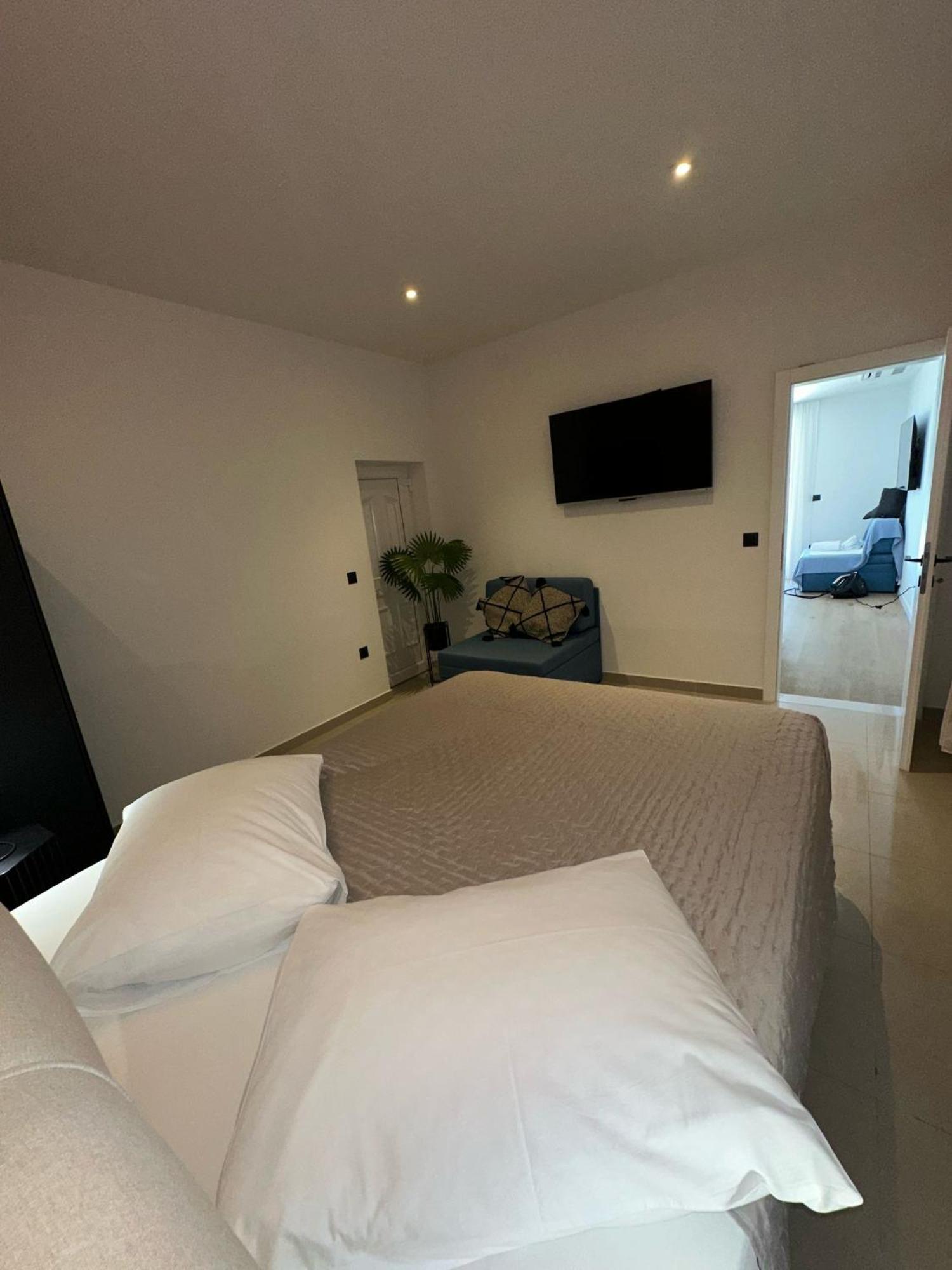 Apartments Plavi Val Baška Voda Extérieur photo